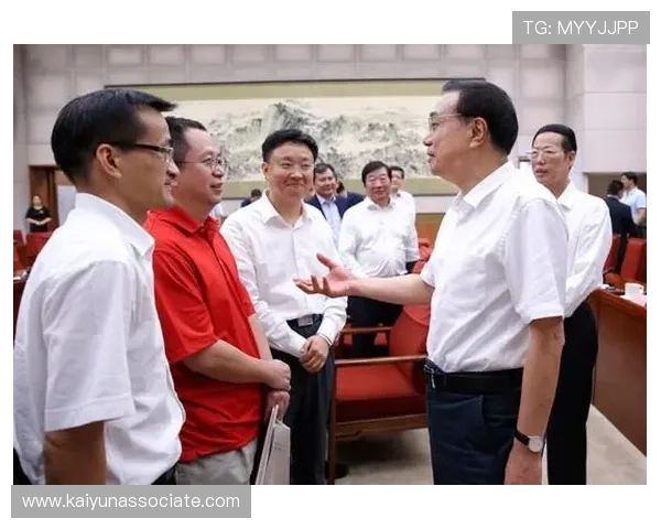 开云集团柳青：探讨其在数字化转型中的创新举措与行业引领作用